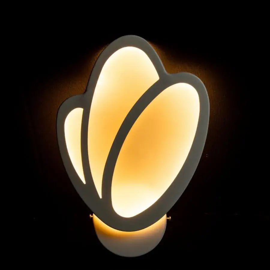 Aplica LED de Perete Tulip 15W, Lumina Rece/Calda/Neutra 3000K/4000K/6000K, Alb, Metal si Acril